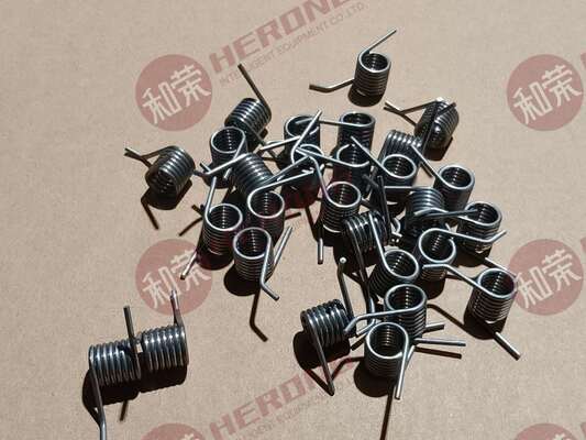 Nouveau ressort de Torsion gauche de haute qualité pour chariot de serrage Hyosung CDU 1.4 + 0D10.5 * 11.2L * 7N pièces de rechange ATM