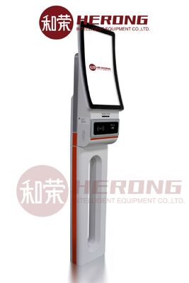 23.6 pouces d'écran tactile machine de kiosque sans dépôt avec conception modulaire et caméra de reconnaissance faciale